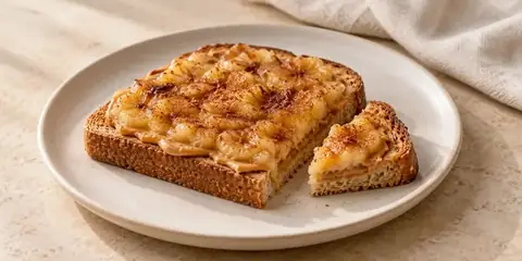 Torrada Crocante de Banana com Pasta de Amendoim